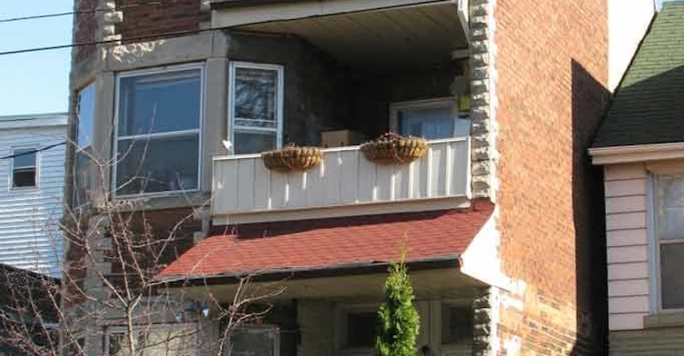 105 Benson Avenue, Toronto, ON M6G 2H9