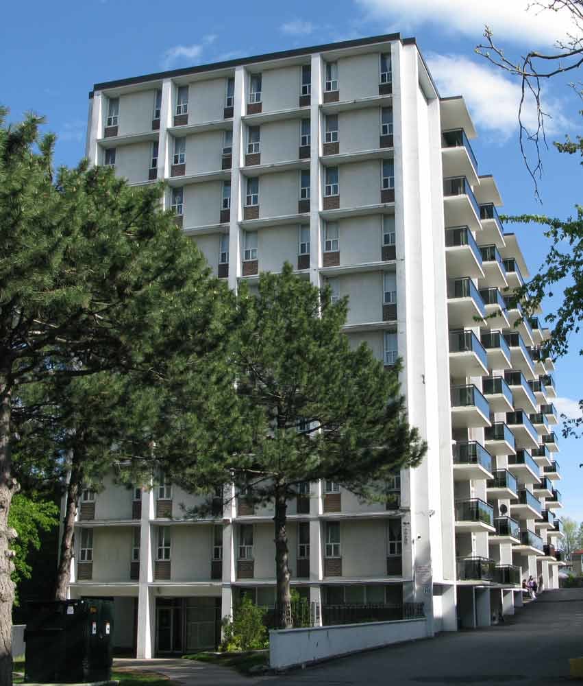 2245 Eglinton Avenue East, Toronto, ON M1K 2N3