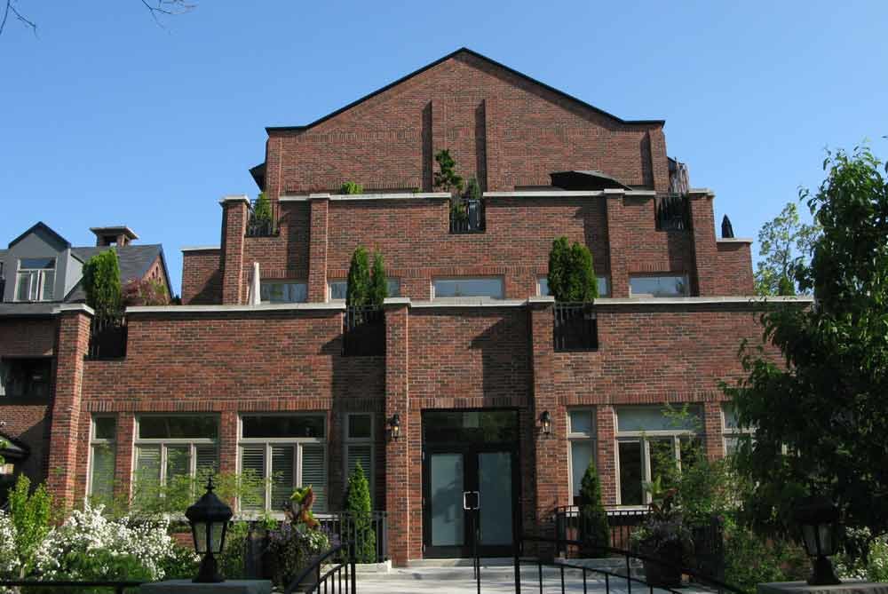 65 Sheldrake Boulevard, Toronto, ON M4P 2B1