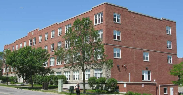 20 Sewells Road, Toronto, ON M1B 3G5 - 2