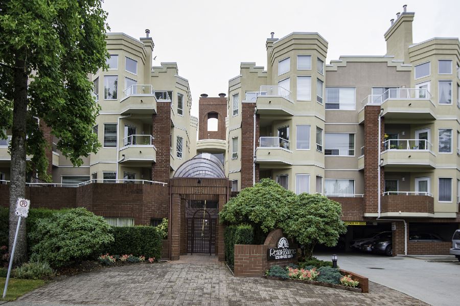 7251 Minoru Blvd, Richmond, BC V6Y 3P5
