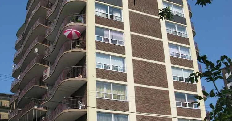 190 Jameson Avenue, Toronto, ON M6K 2Z5