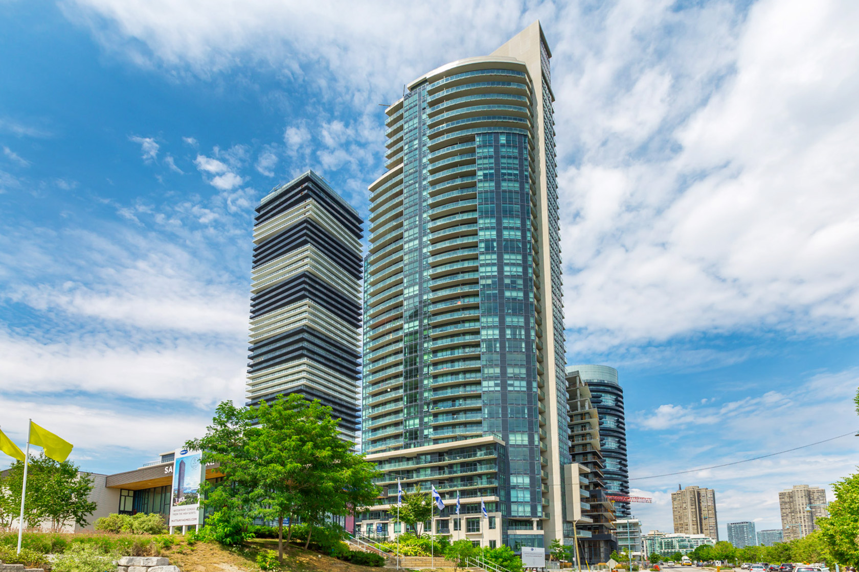 59 Annie Craig Drive, Toronto, ON M8V 0C4