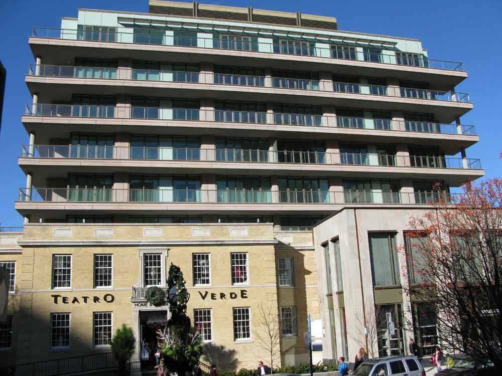 80 Yorkville Avenue, Toronto, ON M5R 2C2