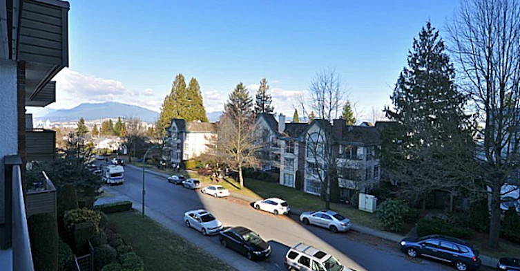 4275 Grange Street, Burnaby, BC V5H 4A9