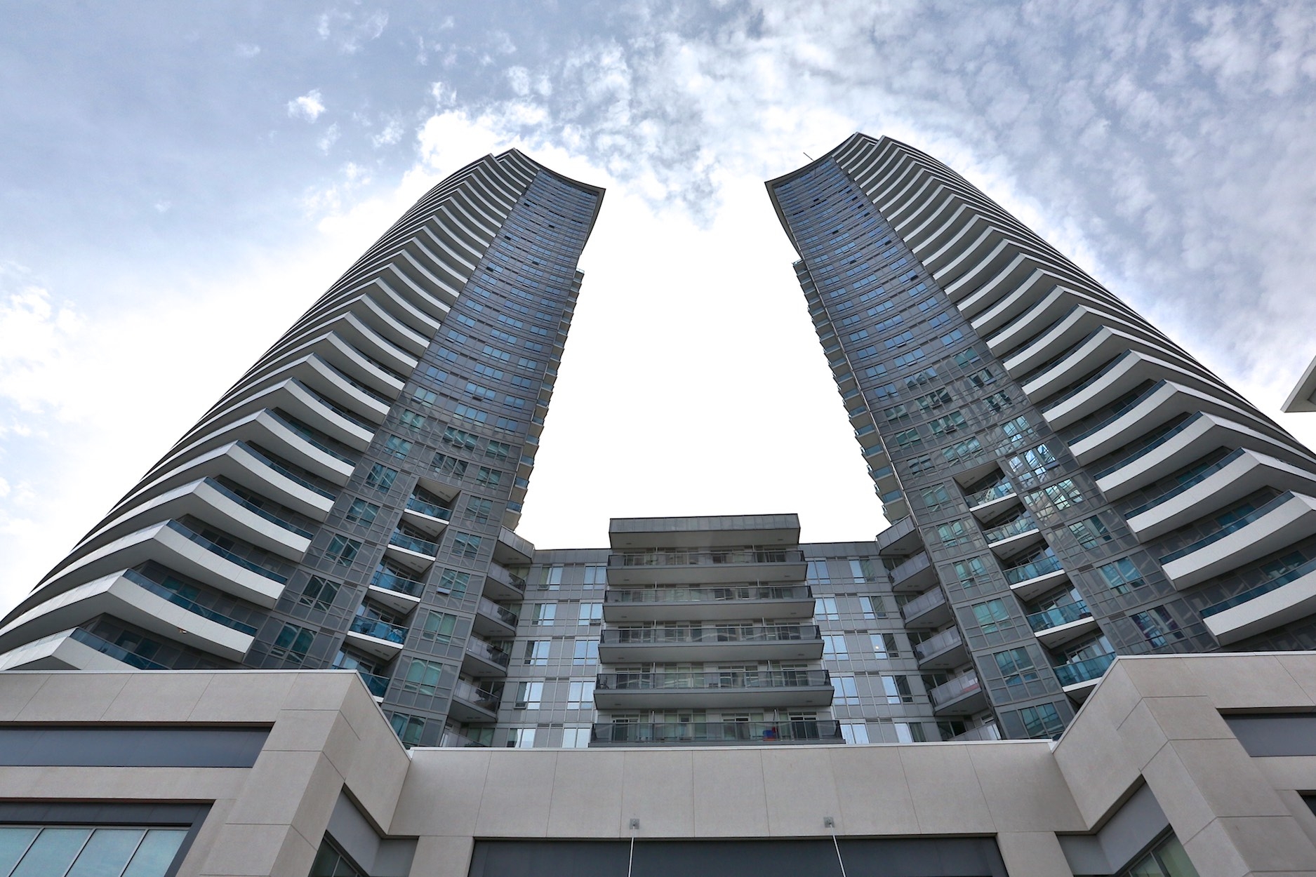 7161 Yonge Street, Markham, ON L3T 0C8