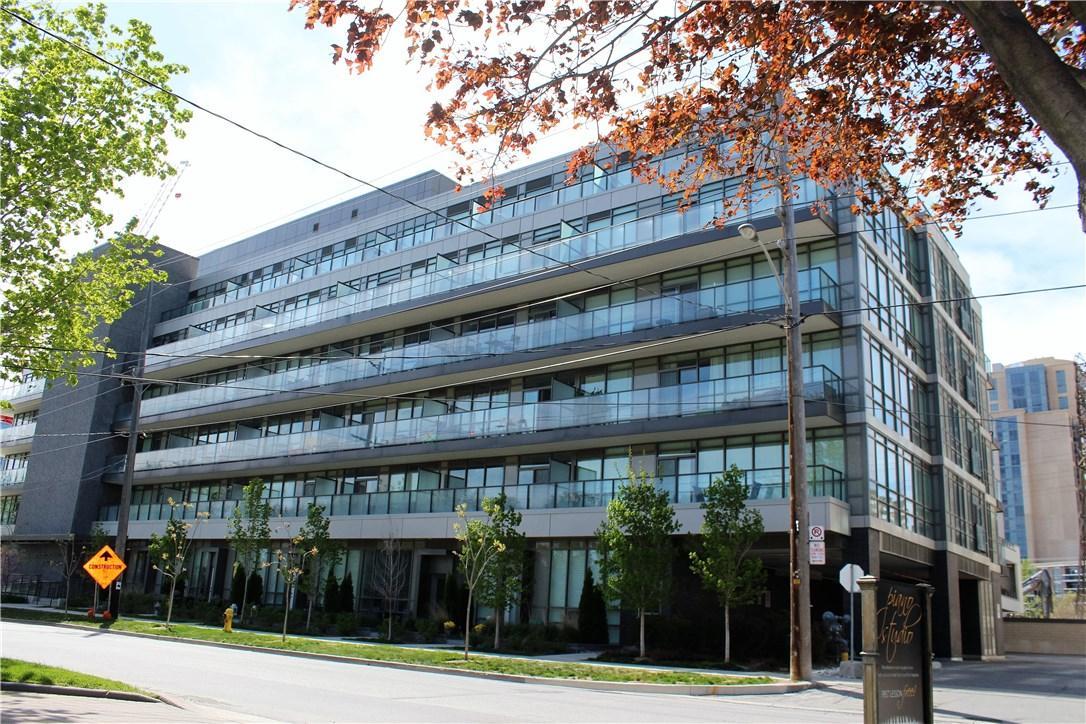 8 Fieldway Road, Toronto, ON M8Z 0C3