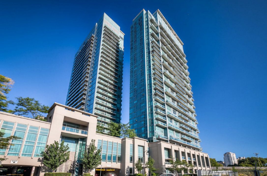 165 Legion Road North, Toronto, ON M8Y 0B3