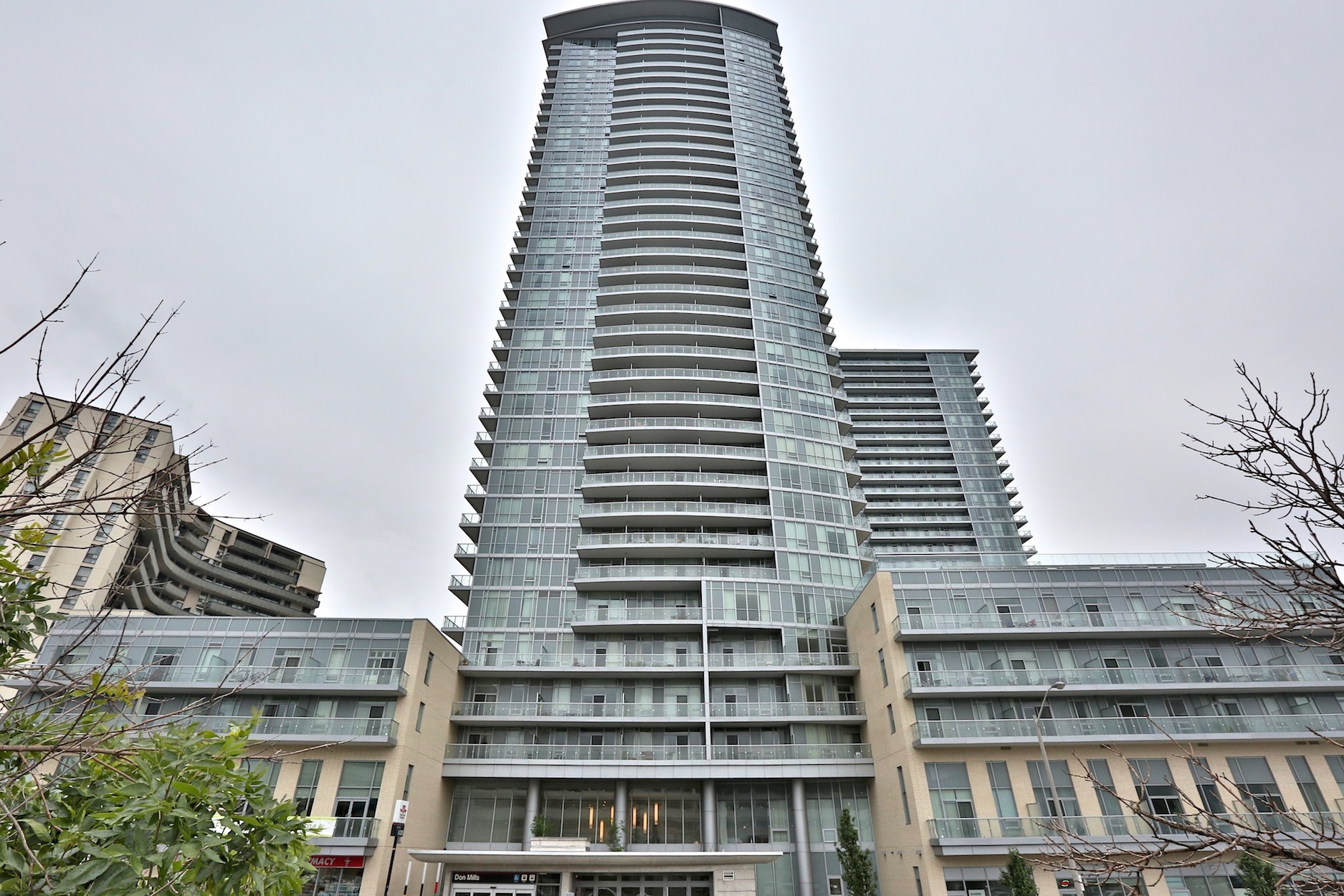 70 Forest Manor Road, Toronto, ON M2J 1G2