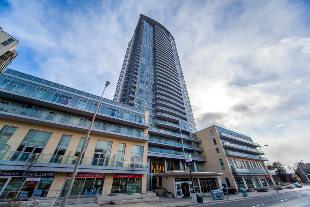 66 Forest Manor Road, Toronto, ON M2J 0B7