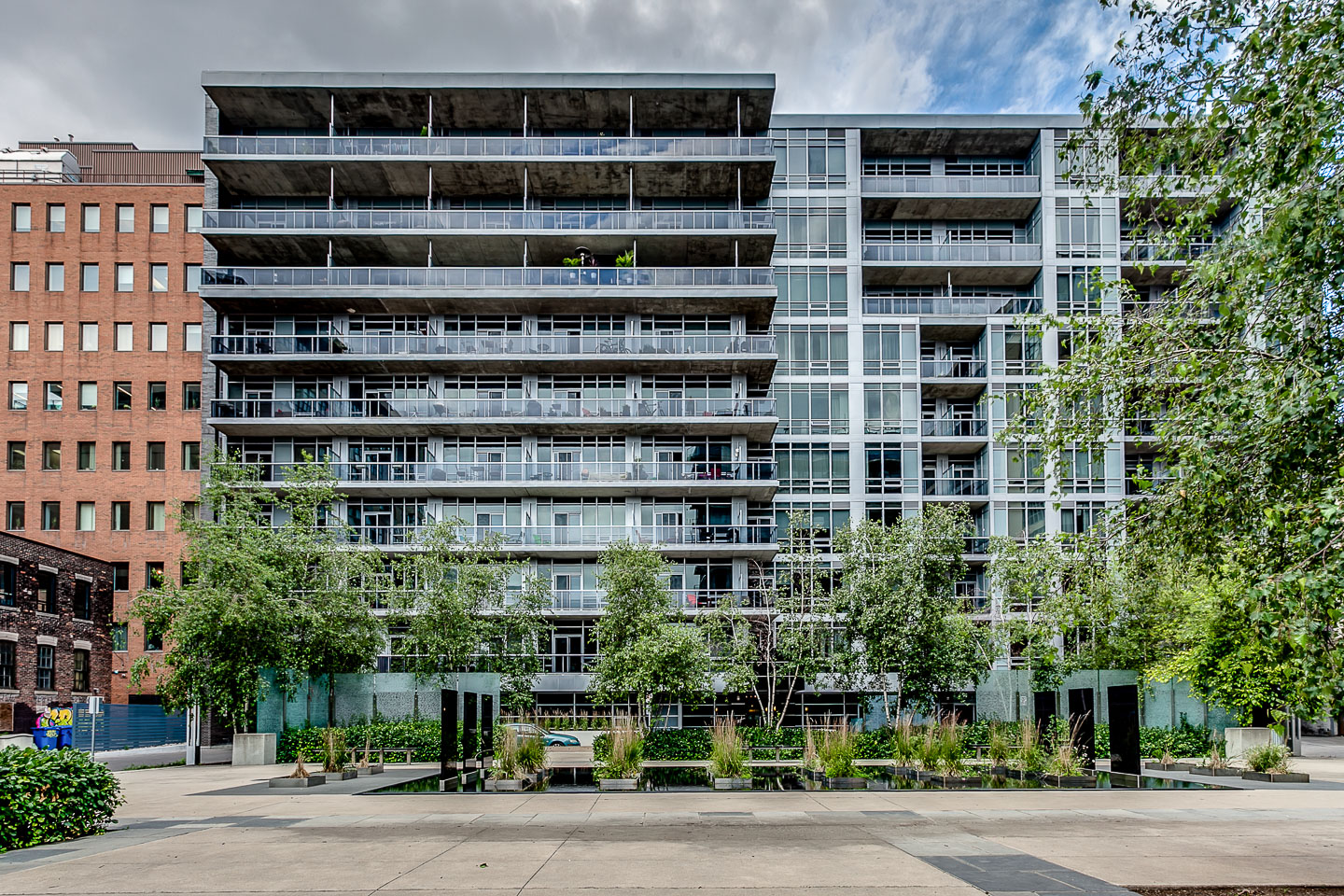 399 Adelaide Street W, Toronto, ON M5V 1S1