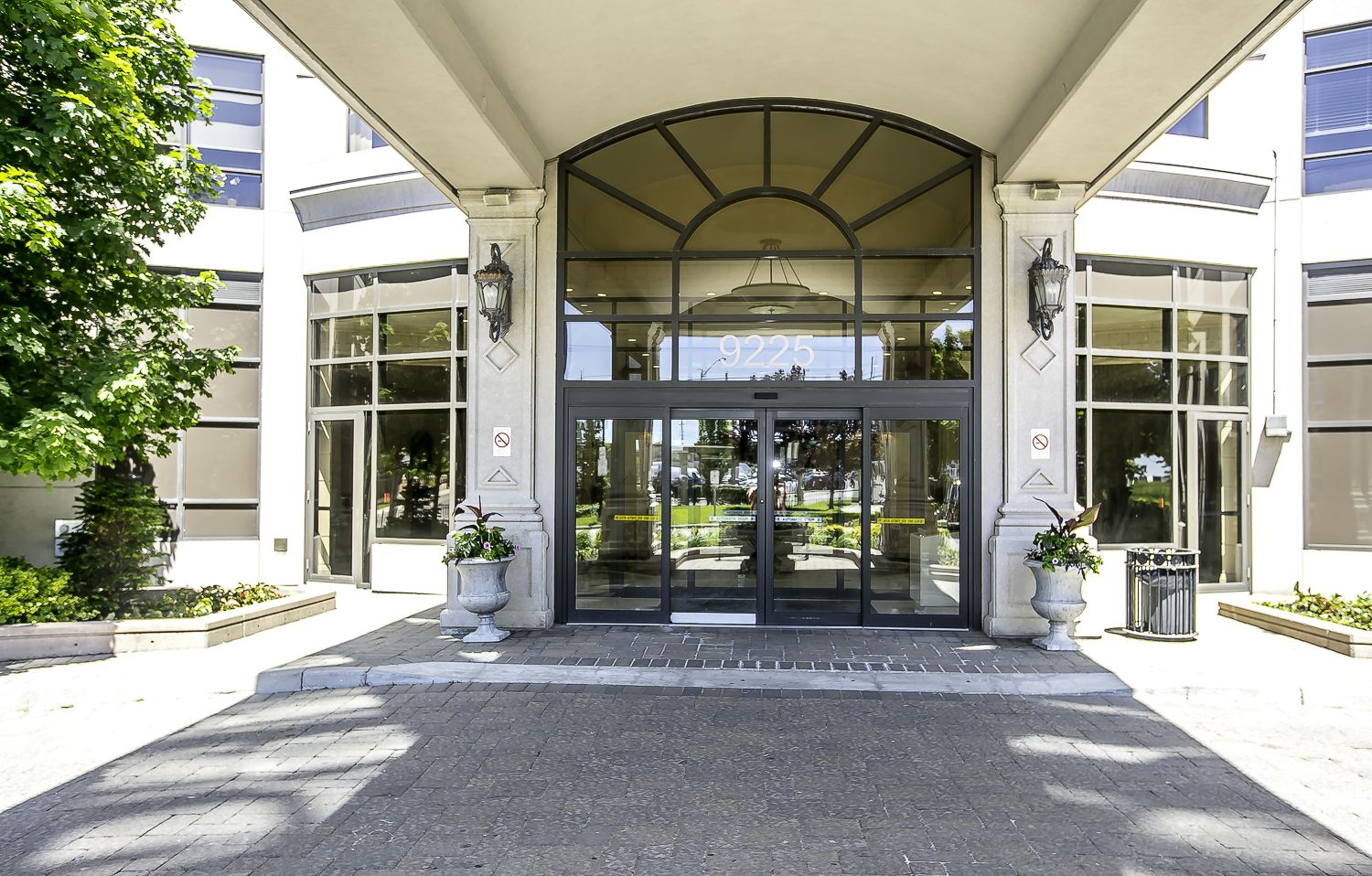 9225 Jane Street, Vaughan, ON L6A 0J7 - 3