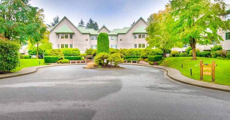 6735 Station Hill Court, Burnaby, BC V3N 4W5