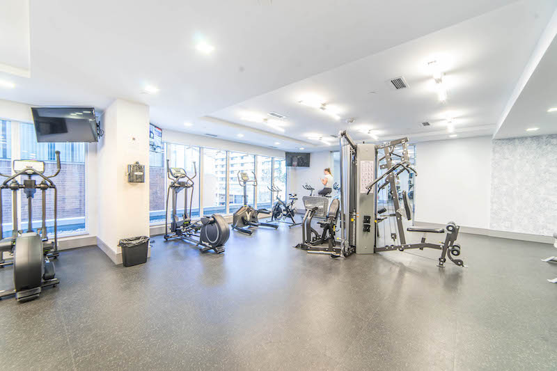 58 Orchard View Boulevard, Toronto, ON M4R 0A2 - 2