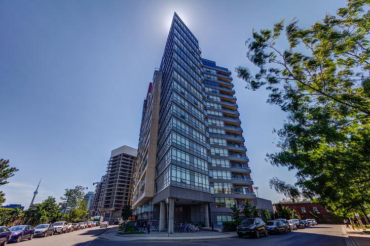 38 Joe Shuster Way, Toronto, ON M6K 0A5