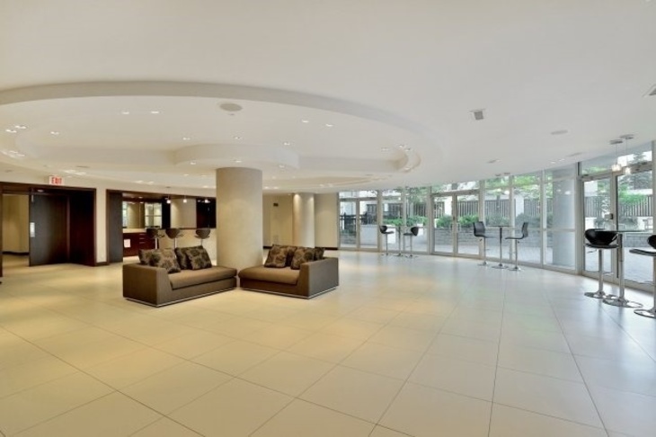 220 Burnhamthorpe Road West, Mississauga, ON L5B 4N4 - 5