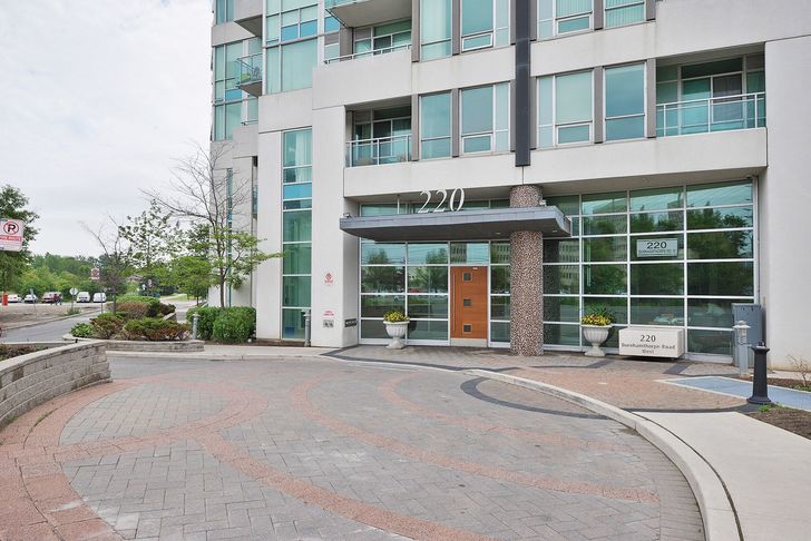 220 Burnhamthorpe Road West, Mississauga, ON L5B 4N4 - 3
