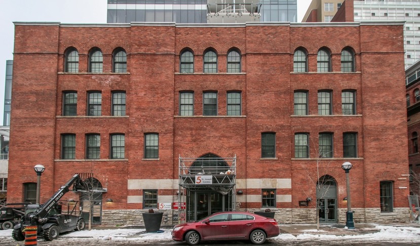 5 St. Joseph Street, Toronto, ON M4Y 0B6 - 4