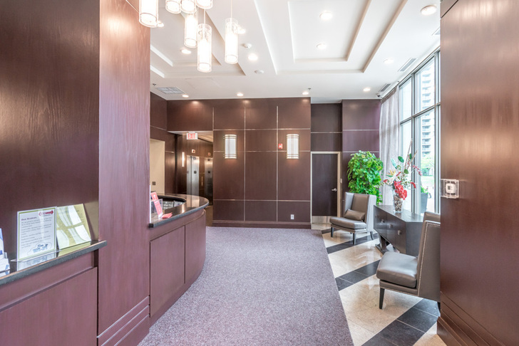 208 Enfield Place, Mississauga, ON L5B 0G8 - 4