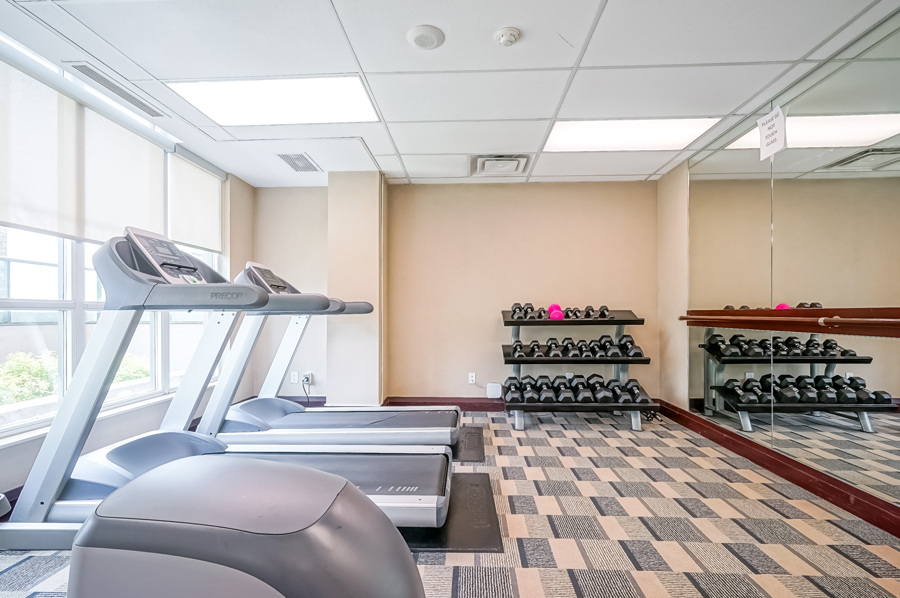 208 Enfield Place, Mississauga, ON L5B 0G8 - 13