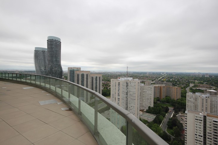 208 Enfield Place, Mississauga, ON L5B 0G8 - 9