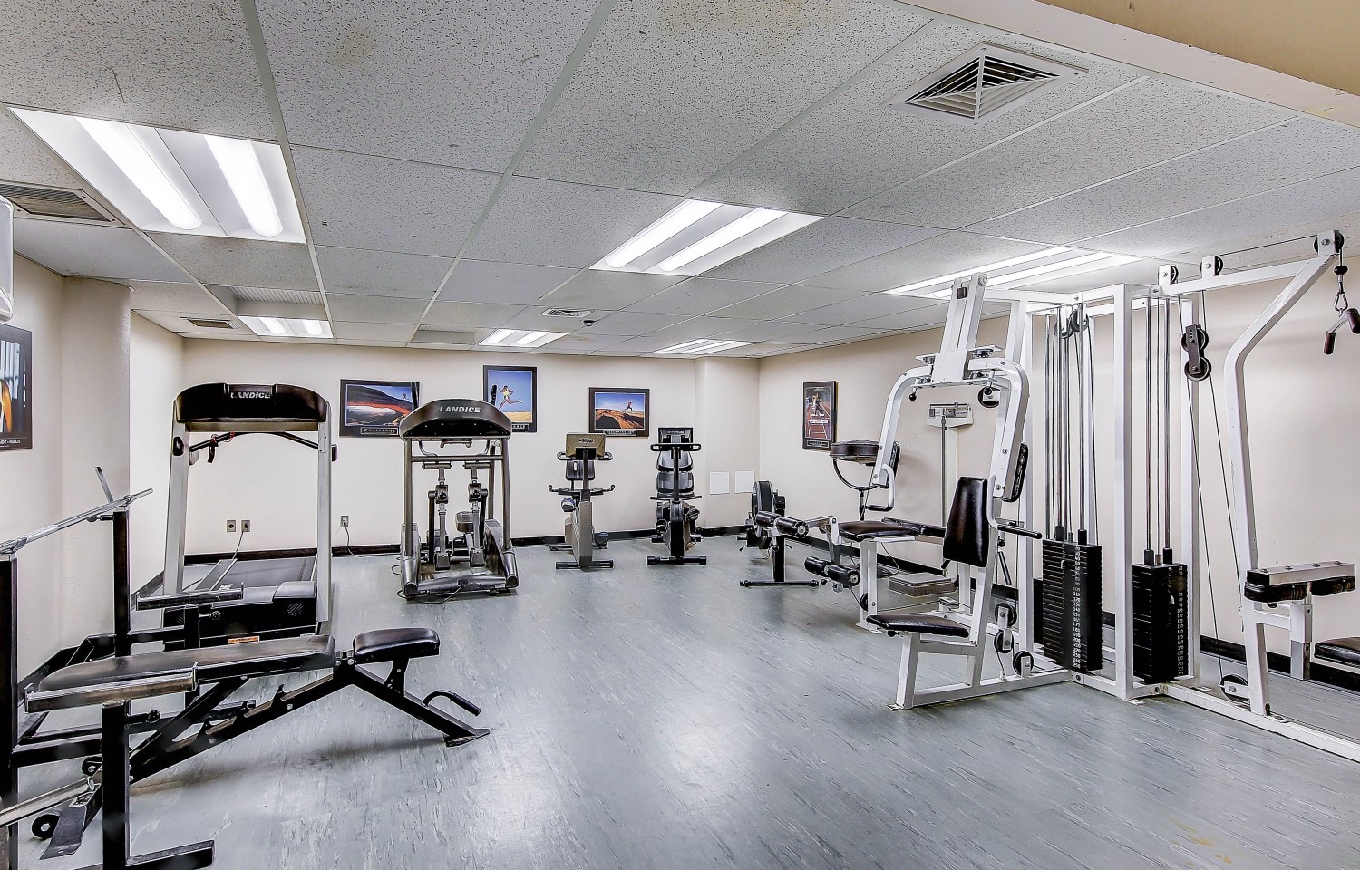 80 Inverlochy Boulevard, Markham, ON L3T 4P3 - 2