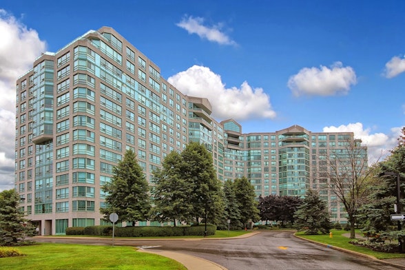 Landmark of Thornhill, 7825 Bayview Avenue Markham, ON REW