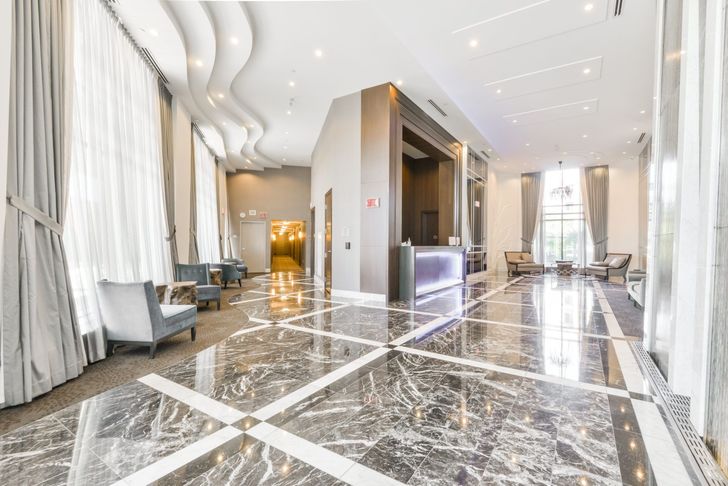 7608 Yonge Street, Vaughan, ON L4J 0J5 - 4