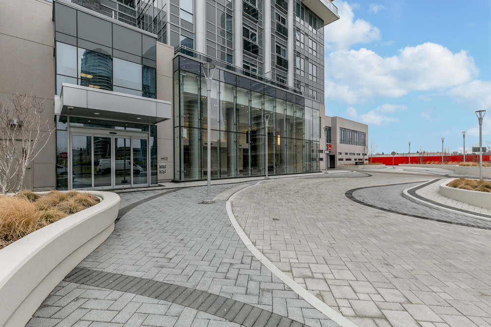 255 Village Green Square, Toronto, ON M1S 0L7 - 3