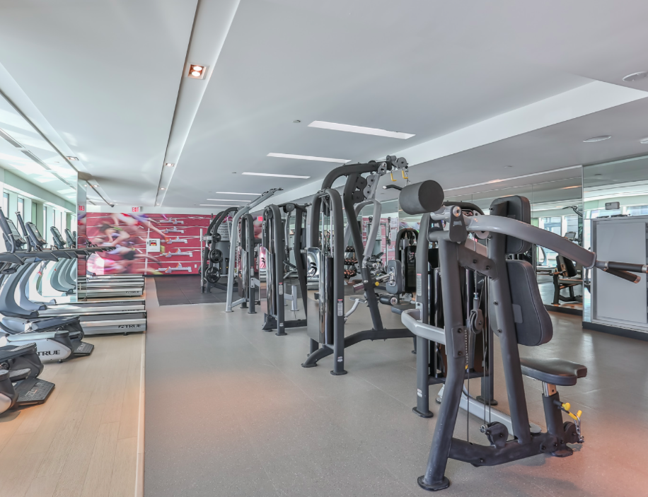 8 The Esplanade , Toronto, ON M5E 0A6 - 8