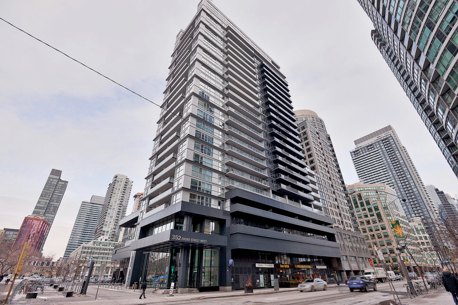 352 Front Street West, Toronto, ON M5V 0K3