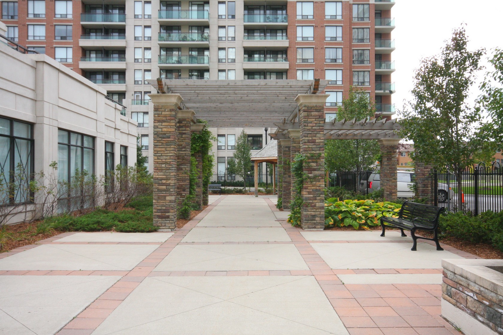 310 Red Maple Road, Richmond Hill, ON L4C 0T7 - 5