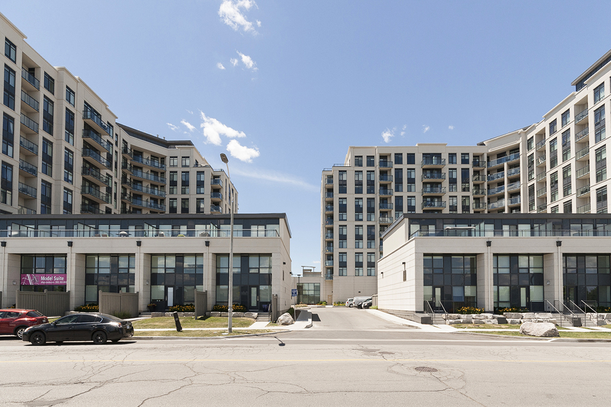 12 Woodstream Boulevard, Vaughan, ON L4L 8C3 - 2