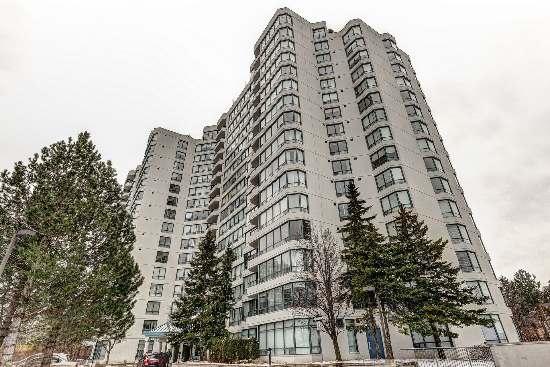 120 Promenade Circle, Vaughan, ON L4J 7W9 - 3