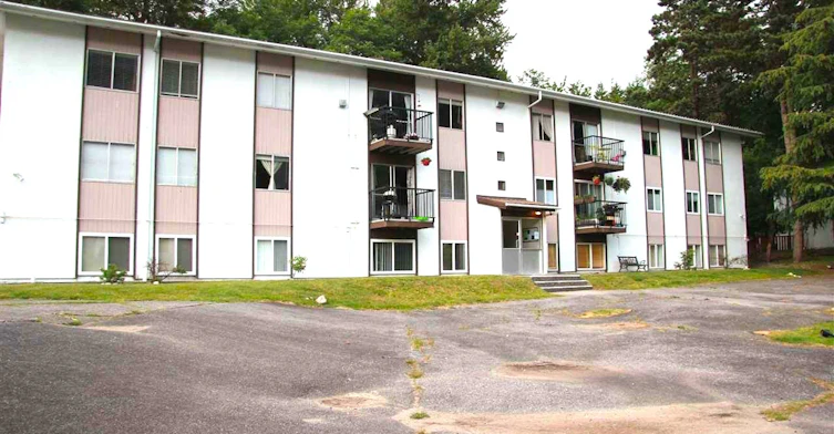 38183 Westway Avenue, Squamish, BC V8B 0L6