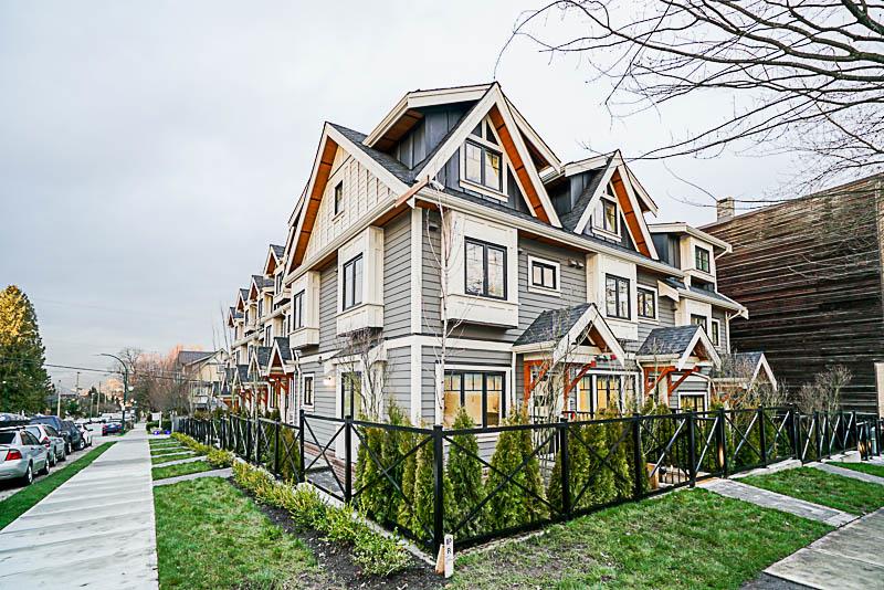 903 Broadway East, Vancouver, BC V5T 1Y4 - 2
