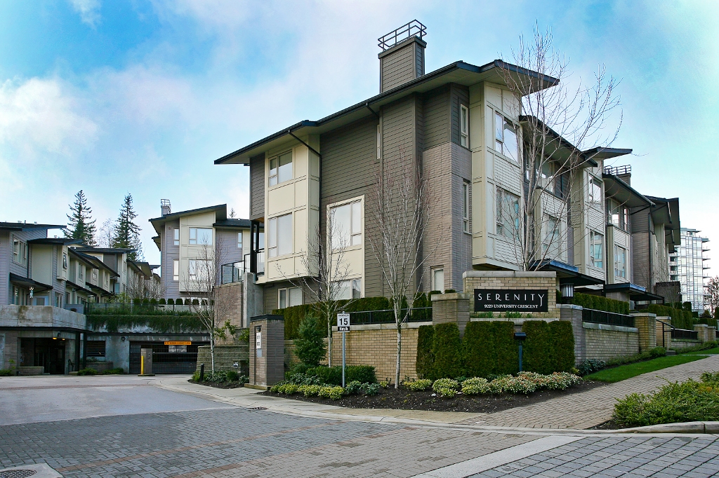 9229 University Crescent, Burnaby, BC V5A 4Z2 - 3