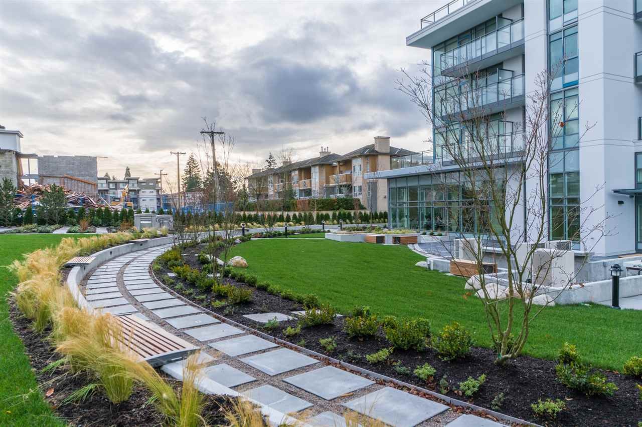 4900 Lennox Lane, Burnaby, BC V5H 0G9 - 5