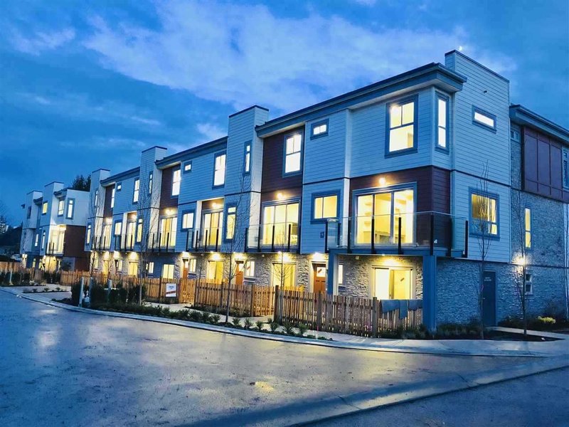 13328 96 Avenue, Surrey, BC V3V 1Y4