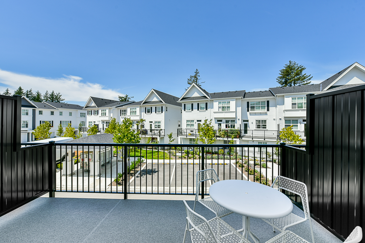 27735 Roundhouse Drive , Abbotsford, BC V4N 1A5 - 8