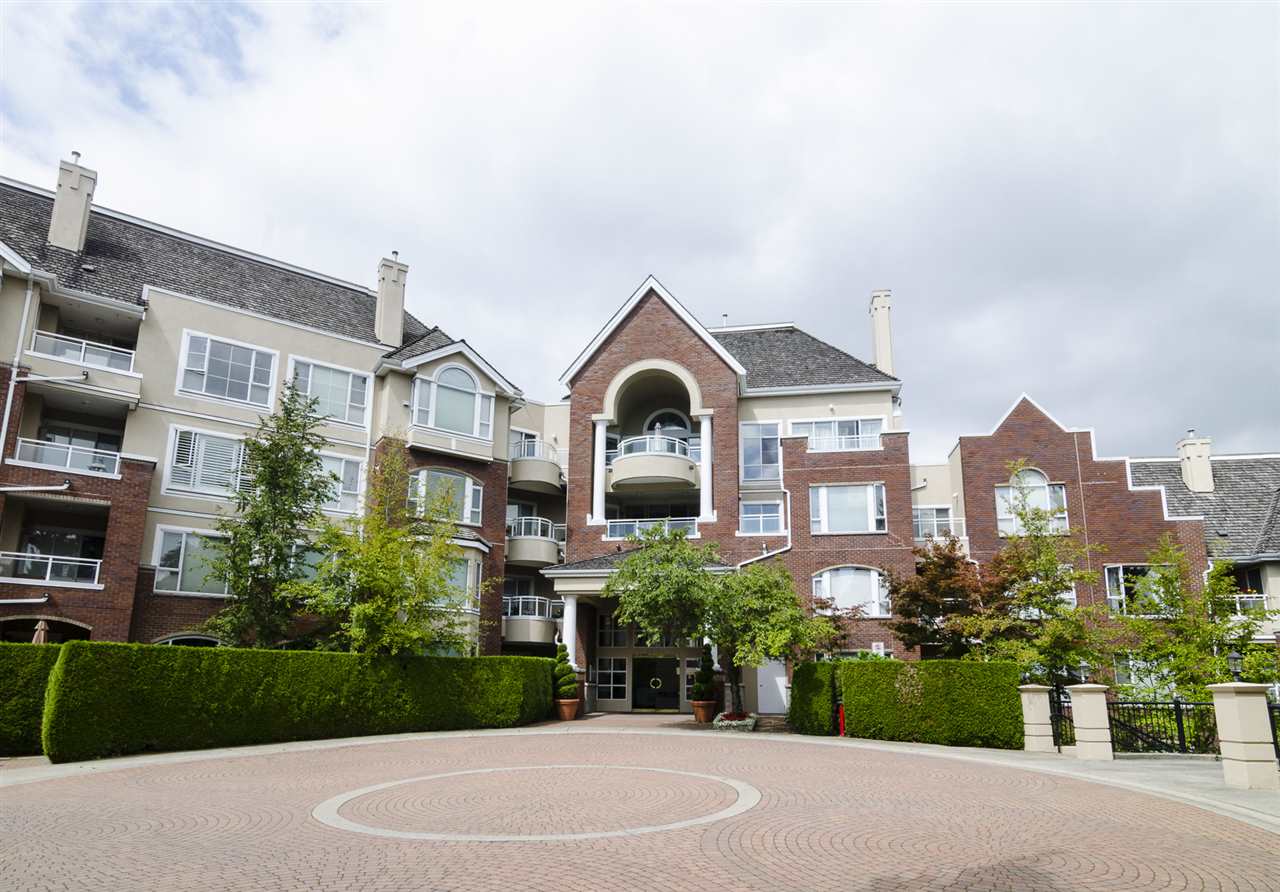 5262 Oakmount Crescent Crescent, Burnaby, BC V5H 4S1