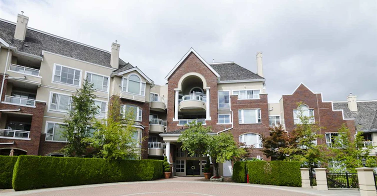 5262 Oakmount Crescent Crescent, Burnaby, BC V5H 4S1