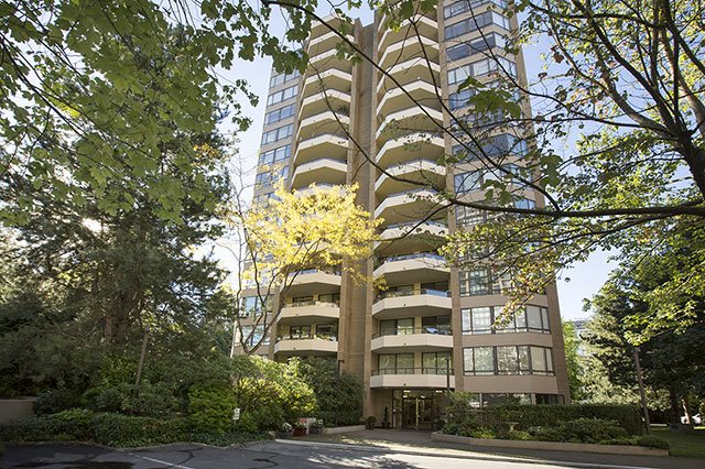 6282 Kathleen Avenue, Burnaby, BC V5H 4J4