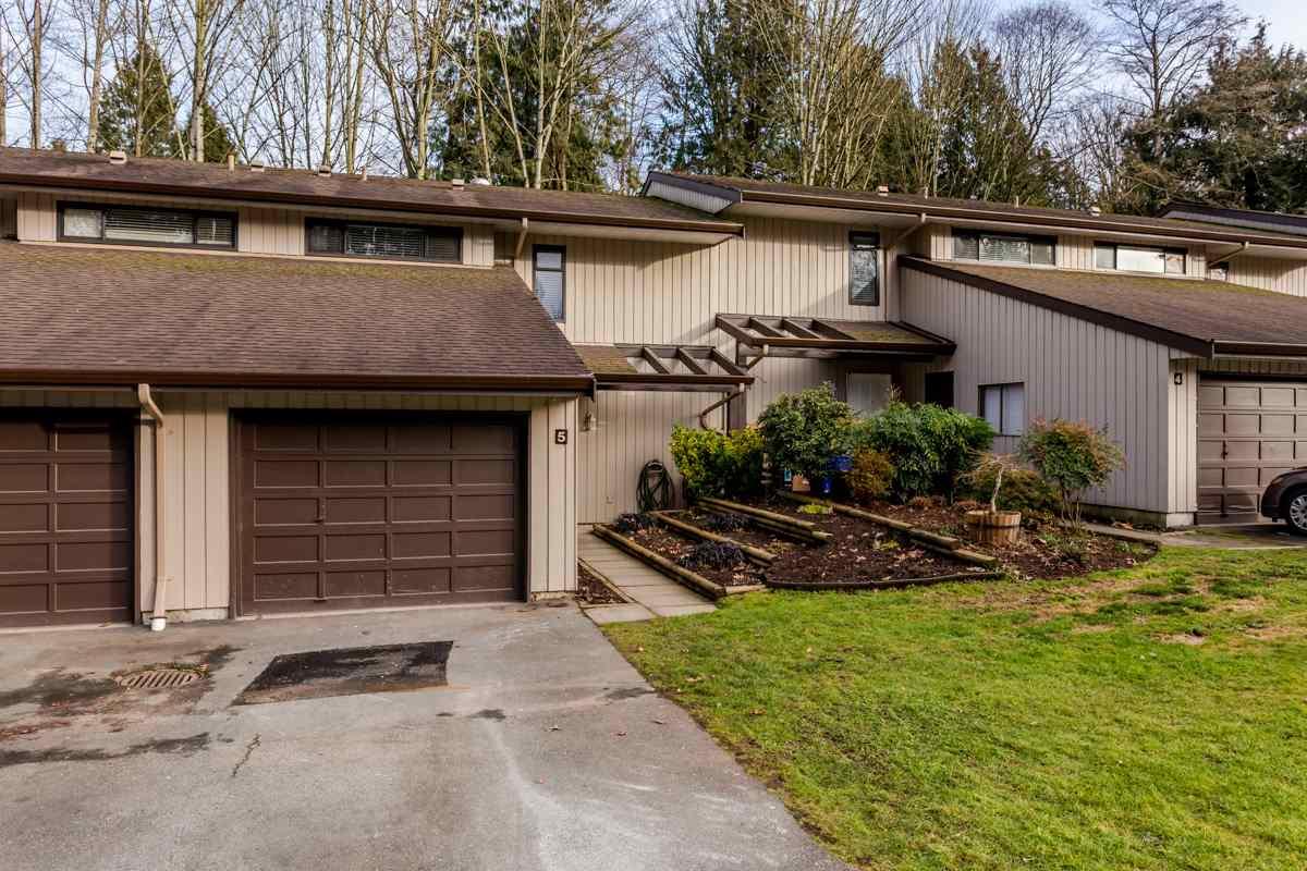 4860 207 Street, Langley, BC V3A 2E3