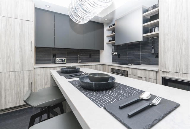 2920 Highway 7 , Vaughan, ON L4H 4G3 - 2