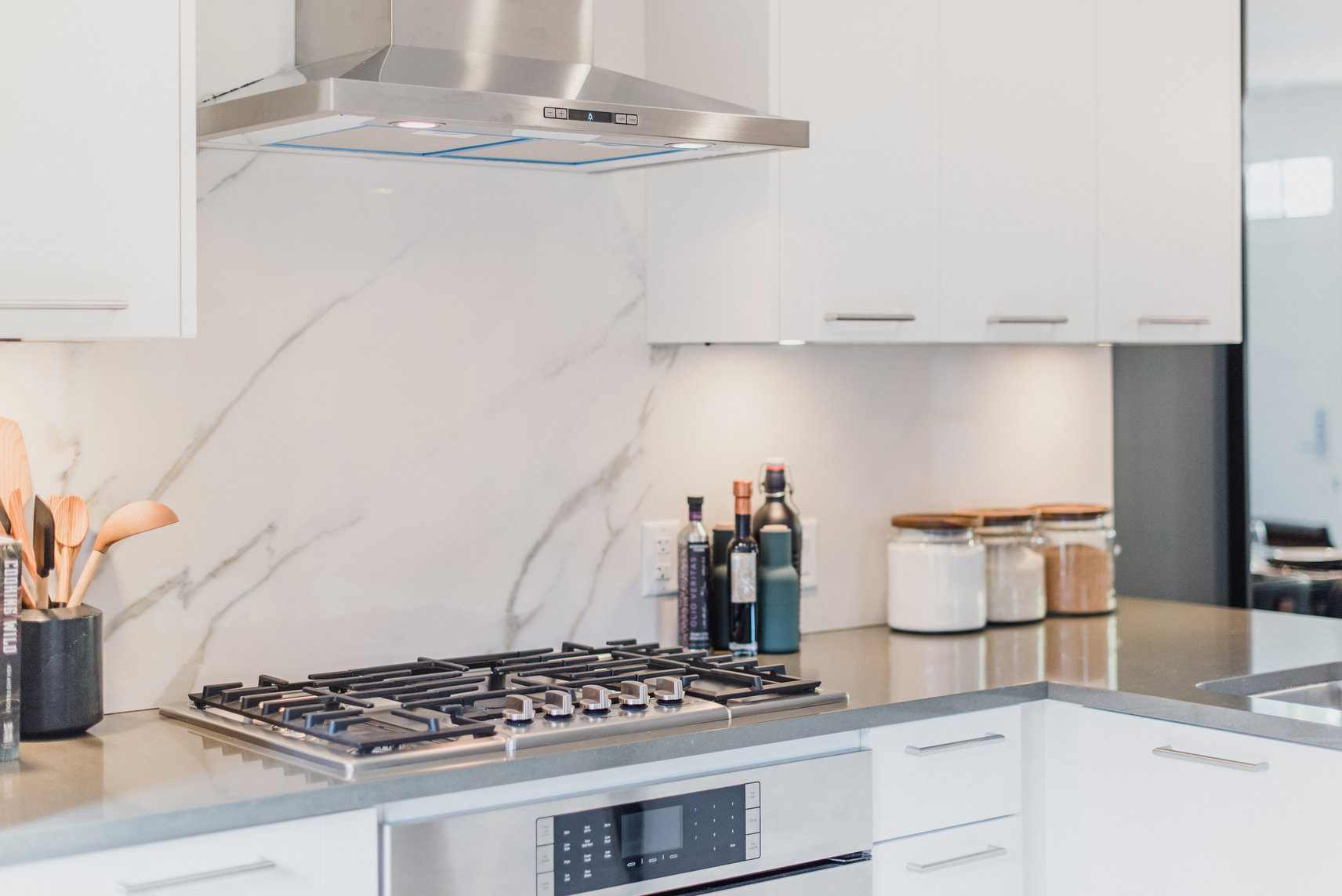 1133 Ridgewood Drive , North Vancouver, BC V7R 1J2 - 2