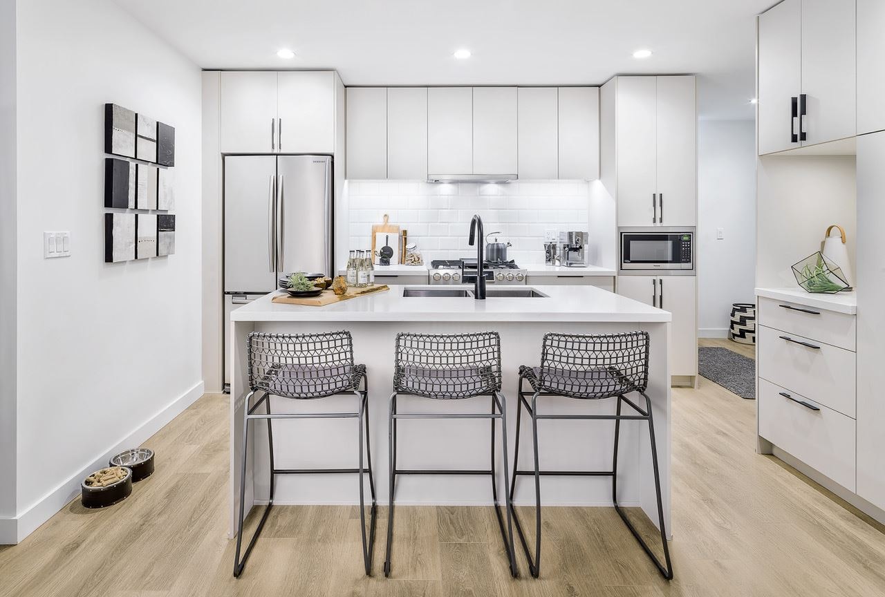 3001 St. John Street, Port Moody, BC V3H 2C4 - 16