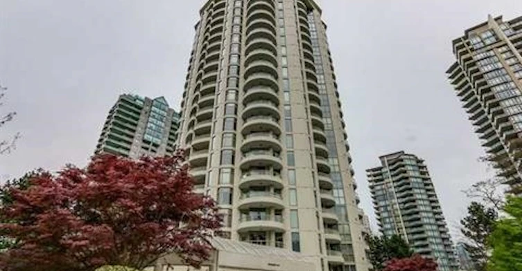 6188 Patterson Avenue, Burnaby, BC V5H 2N1