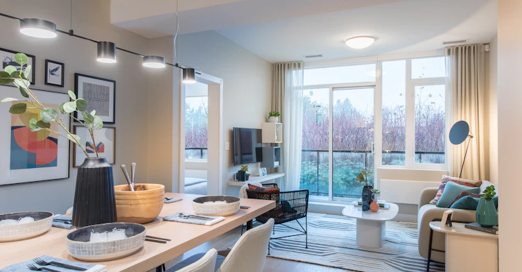 8725 University Crescent , Burnaby, BC V5A 4X9 - 3