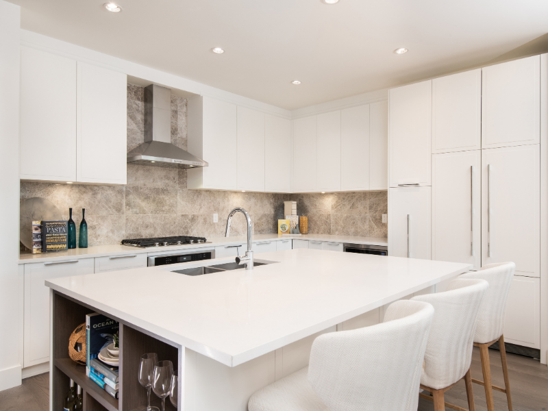 5535 Admiral Way, Delta, BC V4K 0C3